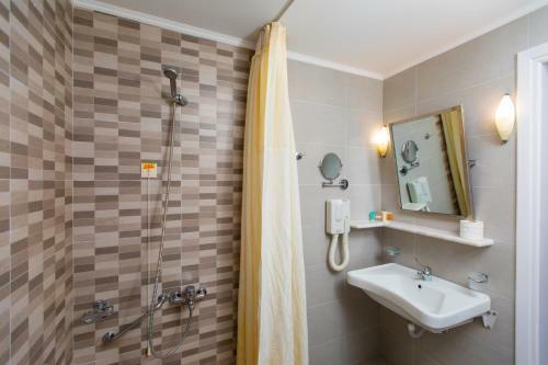 Anita Beach Hotel