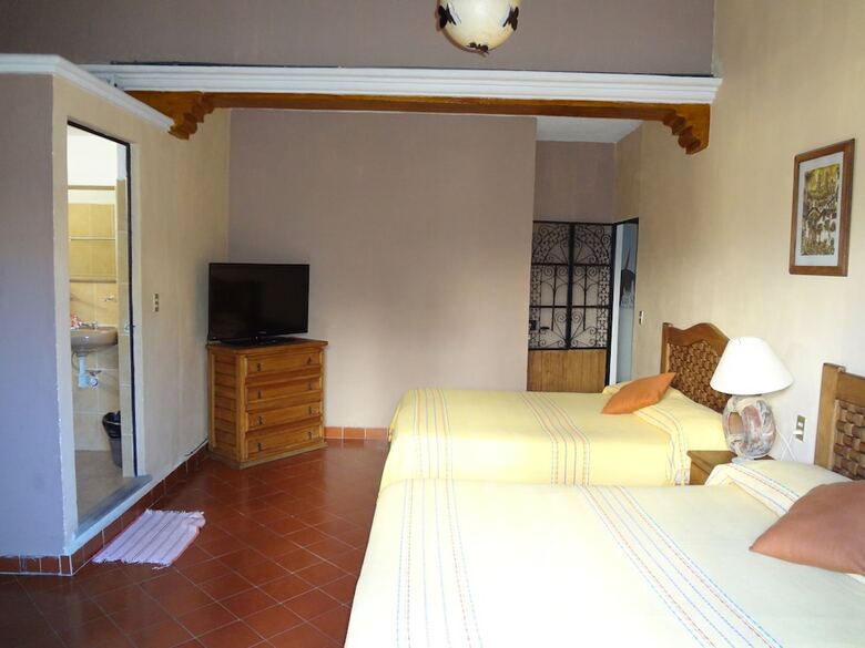 Hotel Plaza Rivera