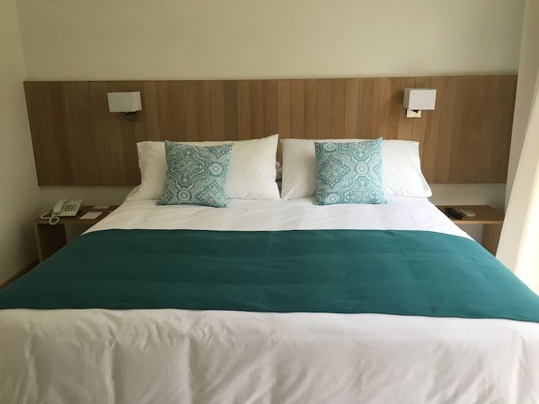 Live Hotel Boutique - Adults Only