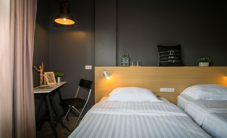 Hostal Srisuksant Square