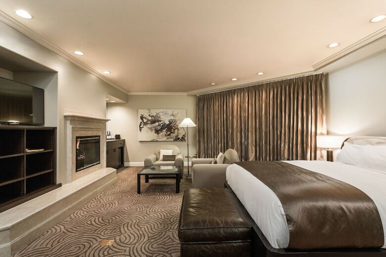 Hotel Montecito Inn