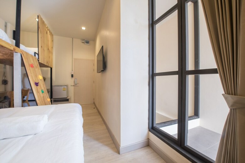 Hostal Arch39 Minimal Art & Craft Hotel