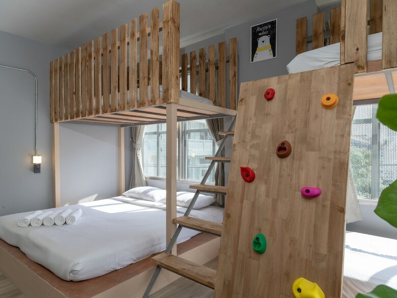 Hostal Arch39 Minimal Art & Craft Hotel