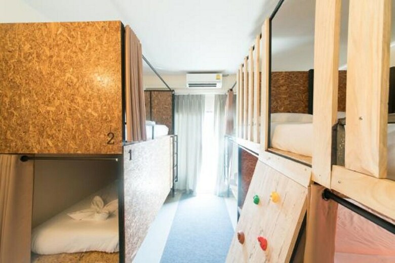 Hostal Arch39 Minimal Art & Craft Hotel