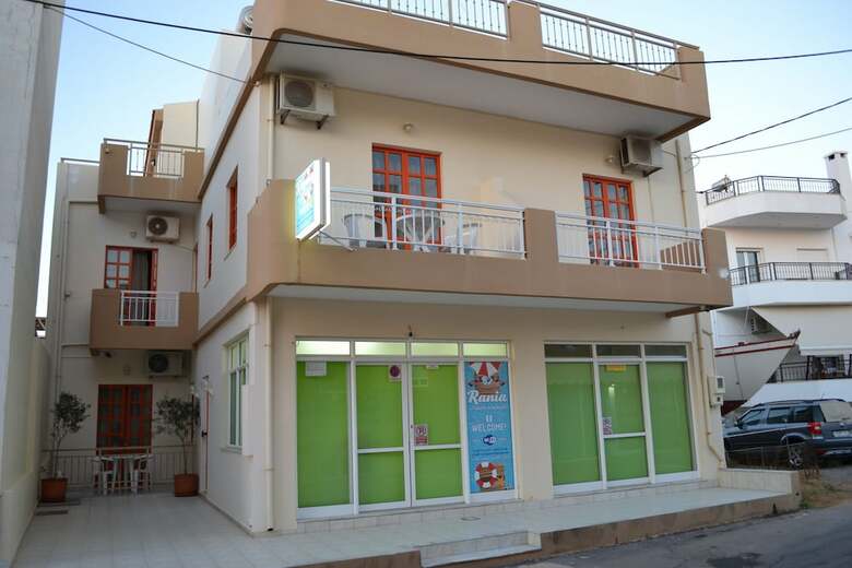 Aparthotel Rania Studios