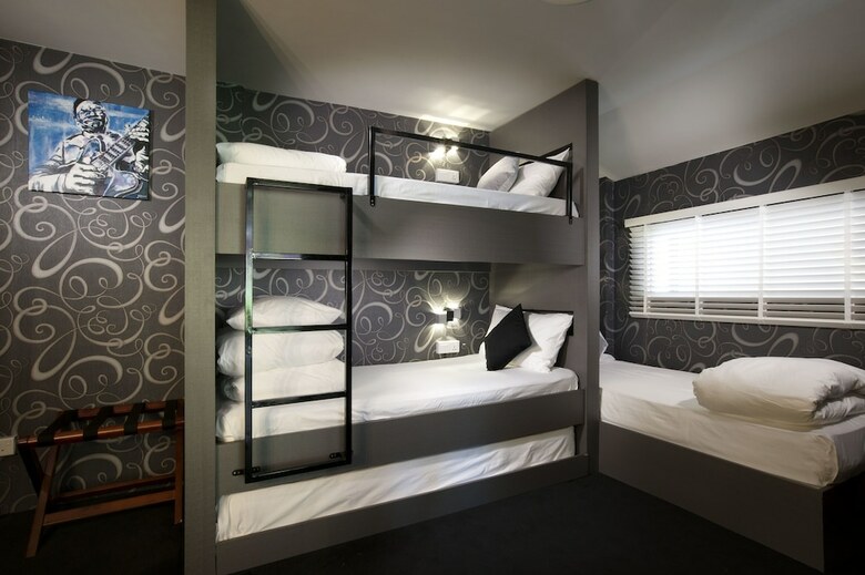 Hotel The Rucksack Caratel