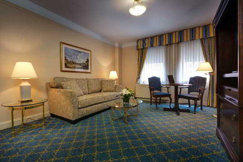 Wellington Hotel