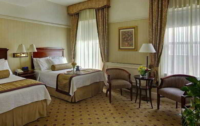 Wellington Hotel