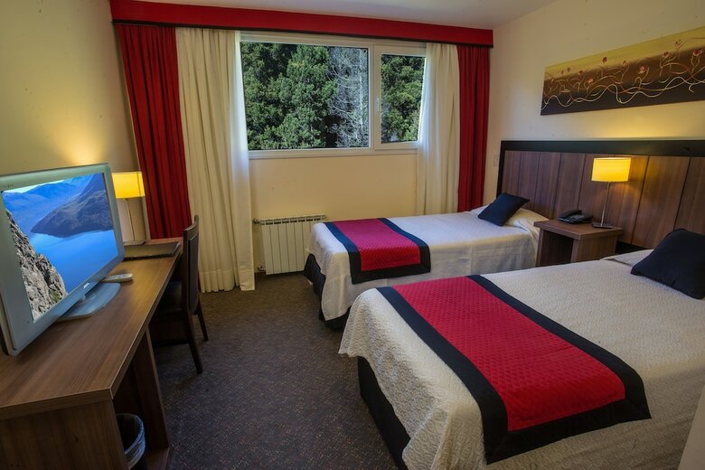 Huinid Hotel Pioneros