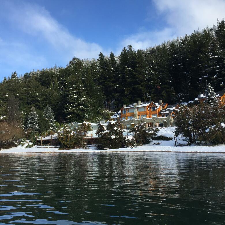 Lodge Caba�as Puerto Pireo