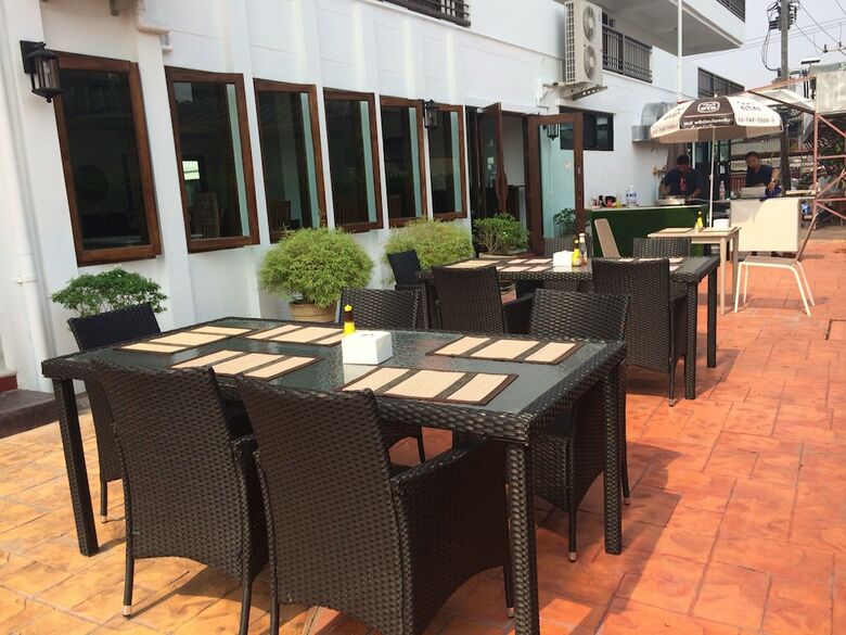 Hotel Baan Sang Singh