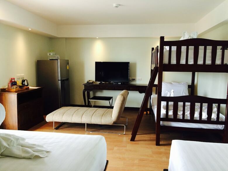 Hotel Baan Sang Singh