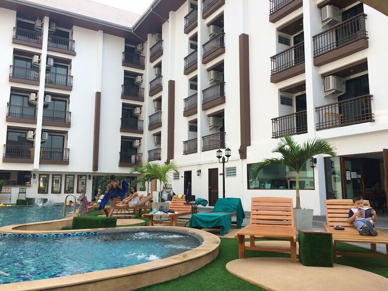 Hotel Baan Sang Singh