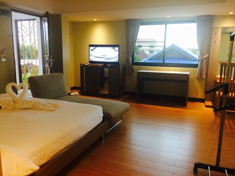 Hotel Baan Sang Singh