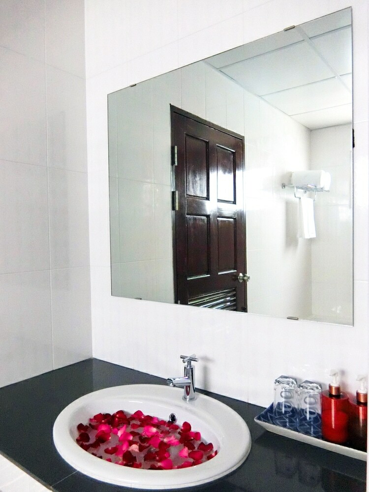 Hotel Baan Sang Singh