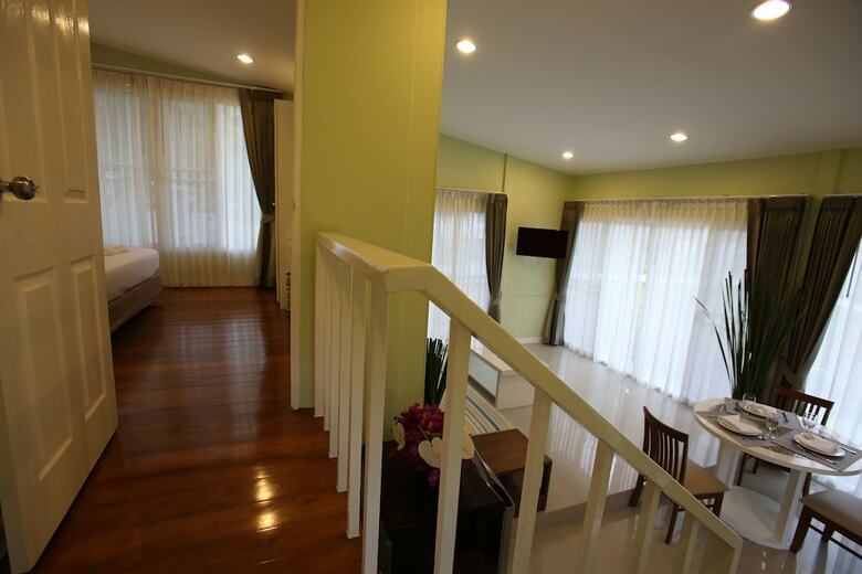 Bangsaen Heritage Hotel