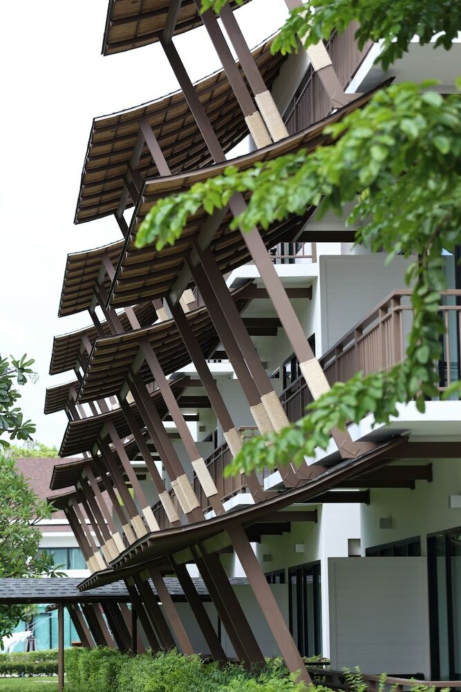Bangsaen Heritage Hotel