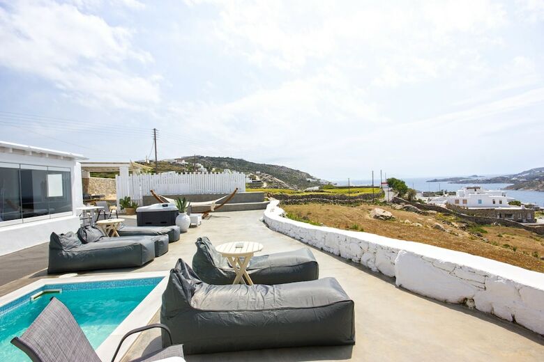 Hotel Anixi Lounge Suites - Adults Only