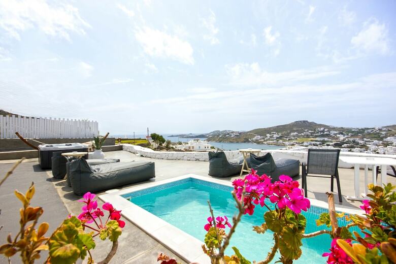 Hotel Anixi Lounge Suites - Adults Only