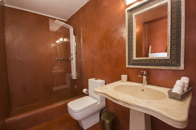 Hotel Anixi Lounge Suites - Adults Only