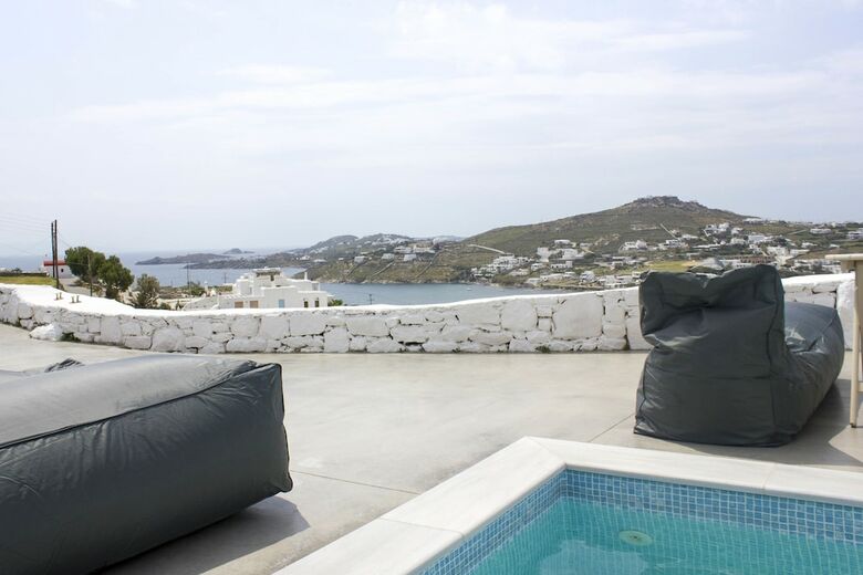 Hotel Anixi Lounge Suites - Adults Only