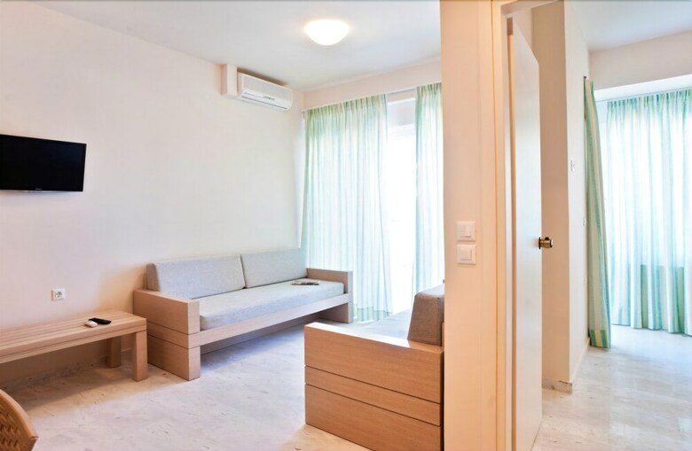 Kedrissos Hotel Apartments