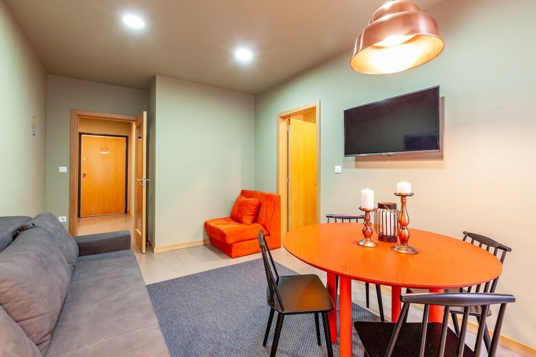 162 Sol Apartments