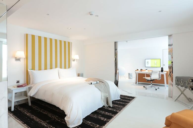 S Hotel | Designed By Philippe Starck