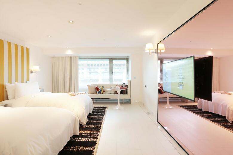 S Hotel | Designed By Philippe Starck