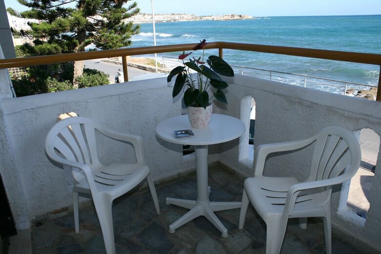 Blue Bay Apartments