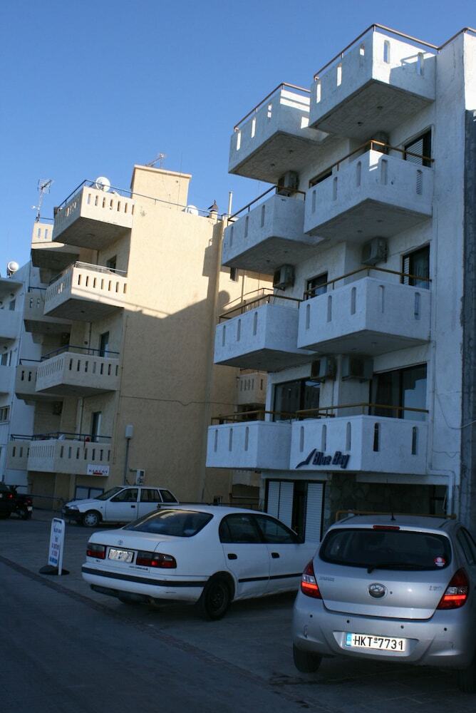 Blue Bay Apartments