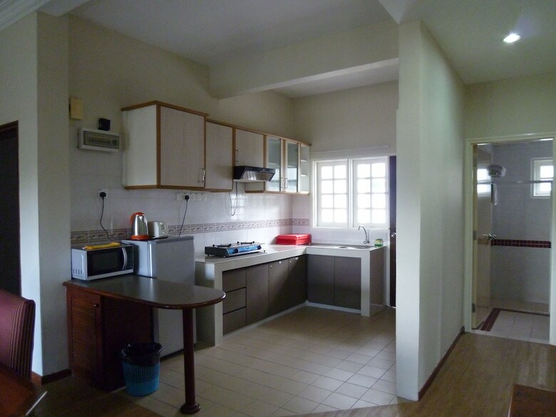 Greenhill Apartment