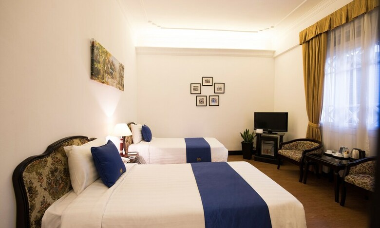Hoa Binh Hotel