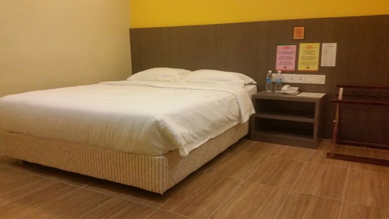 Hotel Check Inn Kk