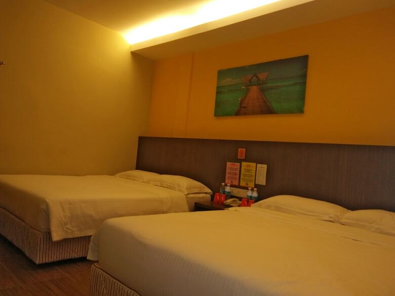 Hotel Check Inn Kk