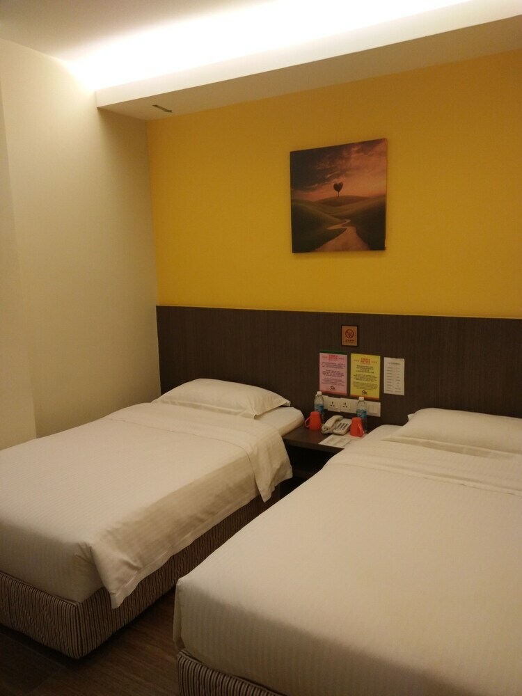 Hotel Check Inn Kk