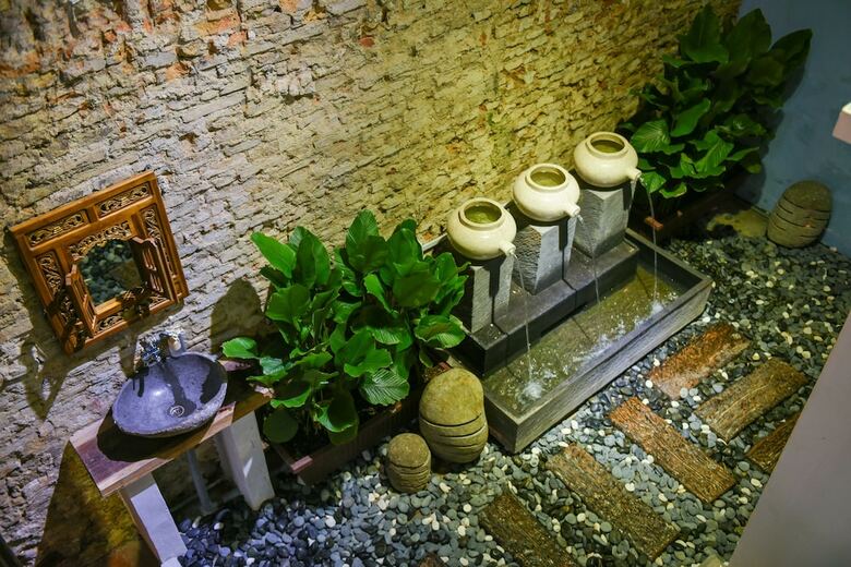 Hotel Ohana House @ 15 Kuli