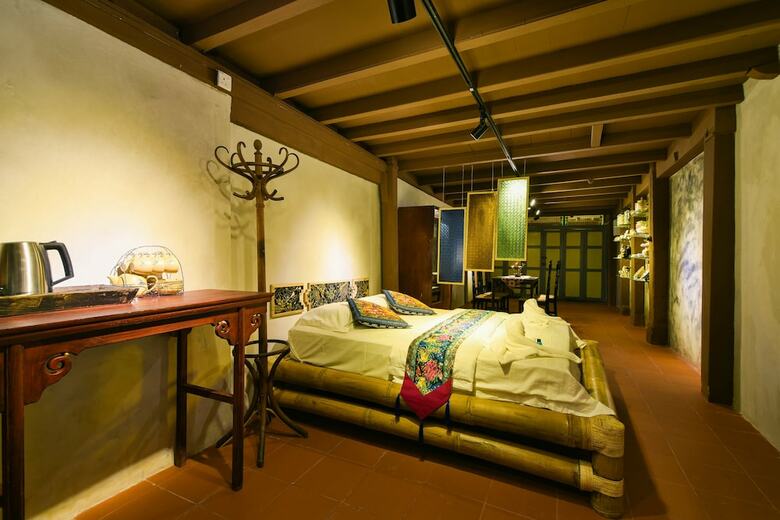 Hotel Ohana House @ 15 Kuli