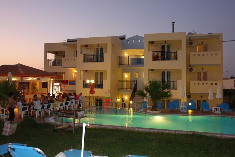 Aparthotel Sunshine Studios & Apartments