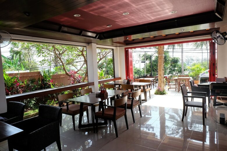 Hotel Oyo 936 Samui Mekkala Resort