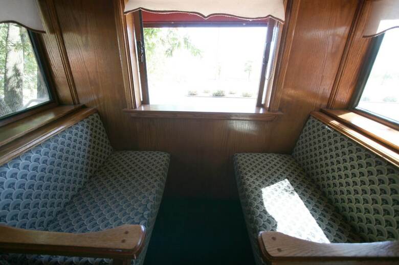 Featherbed Railroad Bed And Breakfast Resort