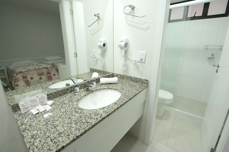 Hotel Encantos Torres