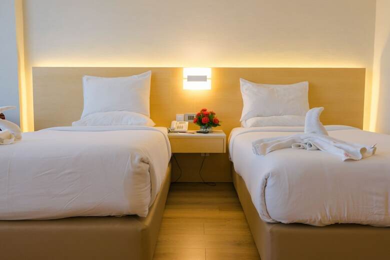 Hotel Gemini Continental Lucknow
