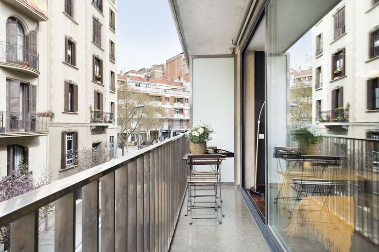 My Space Barcelona Executive Apartments Center