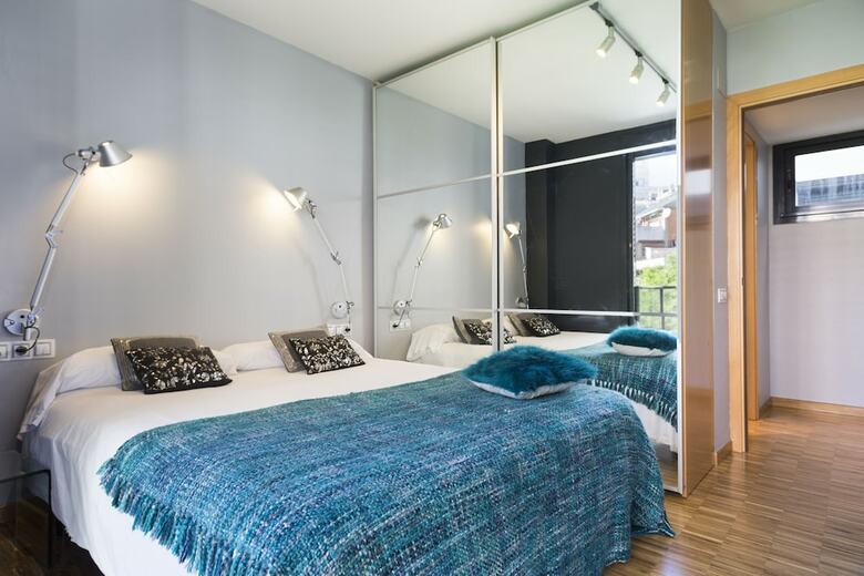 My Space Barcelona Executive Apartments Center
