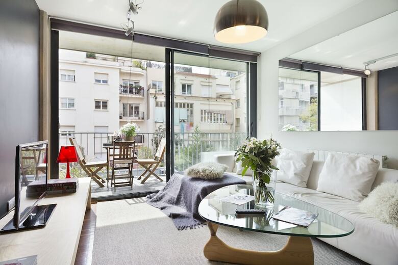 My Space Barcelona Executive Apartments Center