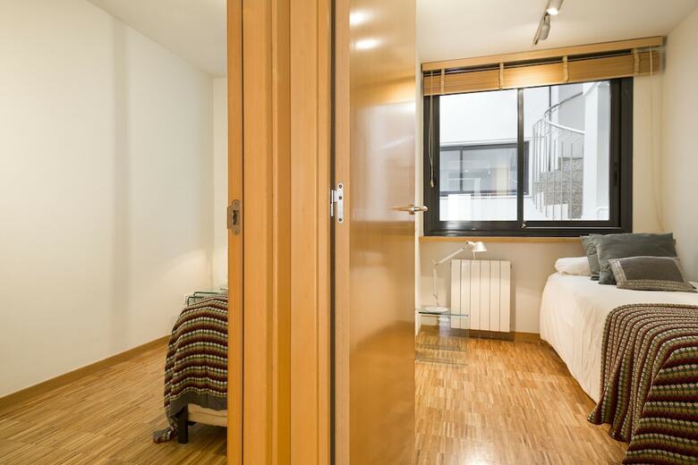 My Space Barcelona Executive Apartments Center