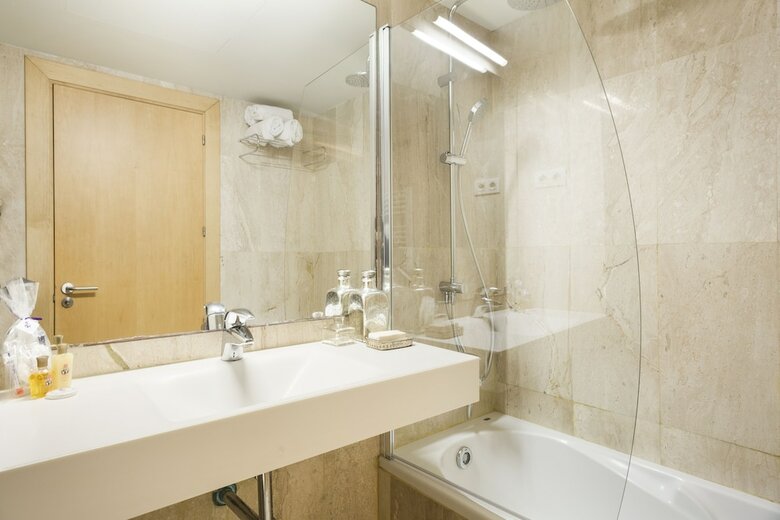 My Space Barcelona Executive Apartments Center