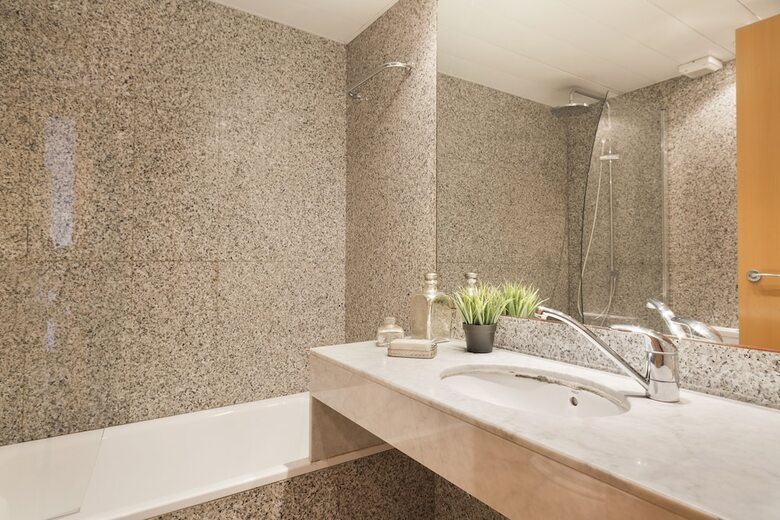 My Space Barcelona Executive Apartments Center