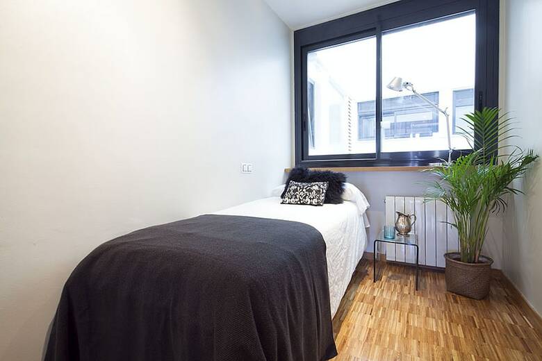 My Space Barcelona Executive Apartments Center